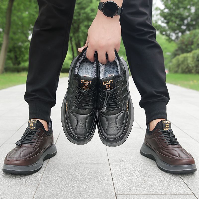 Zapatos de algodón de invierno, zapatos casuales deportivos de todo fósforo de moda para hombres, más zapatos de terciopelo para papás de mediana edad y ancianos, zapatos perezosos de un pie