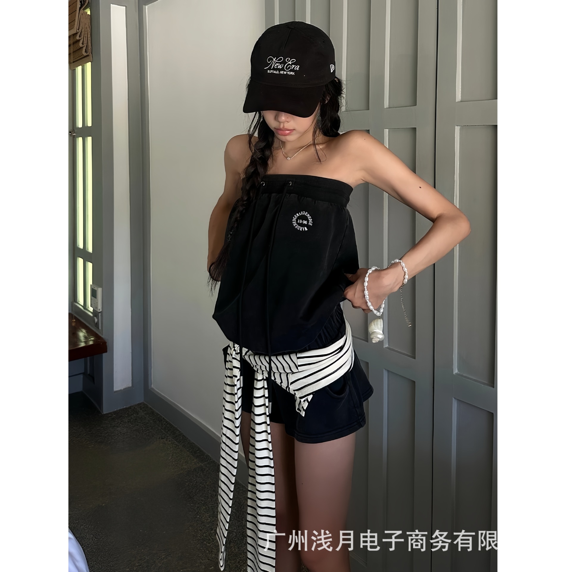 Korean H Sweet WADREN EGDE Nautical Logbook Black Strapless Jumpsuit Shorts Women's Summer Slim Fit Low Waist Casual Pants