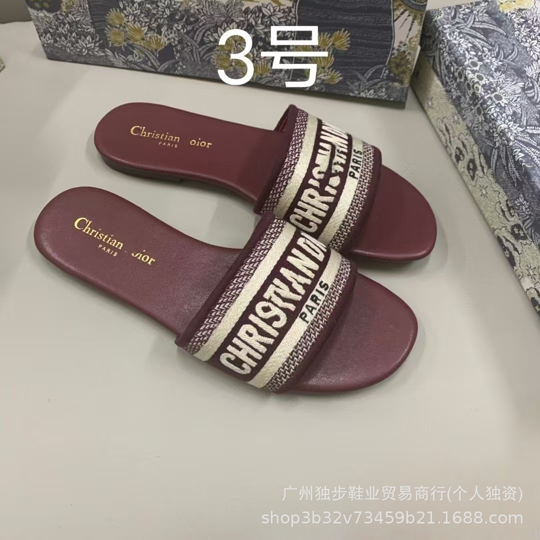 Zapatillas de piso plano de moda versátiles en forma de una forma D clásica transfronteriza adecuada para extranjeros no molestes nacionales image 9