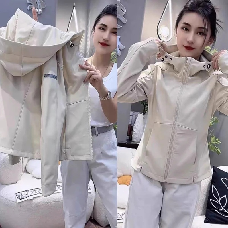 春秋冲锋衣连帽短款风衣外套女大码休闲洋气收腰显瘦夹克开衫|undefined