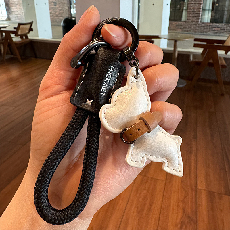 手工优质皮小狗汽车钥匙扣可爱法斗犬挂件创意情侣礼物高档包配饰|undefined
