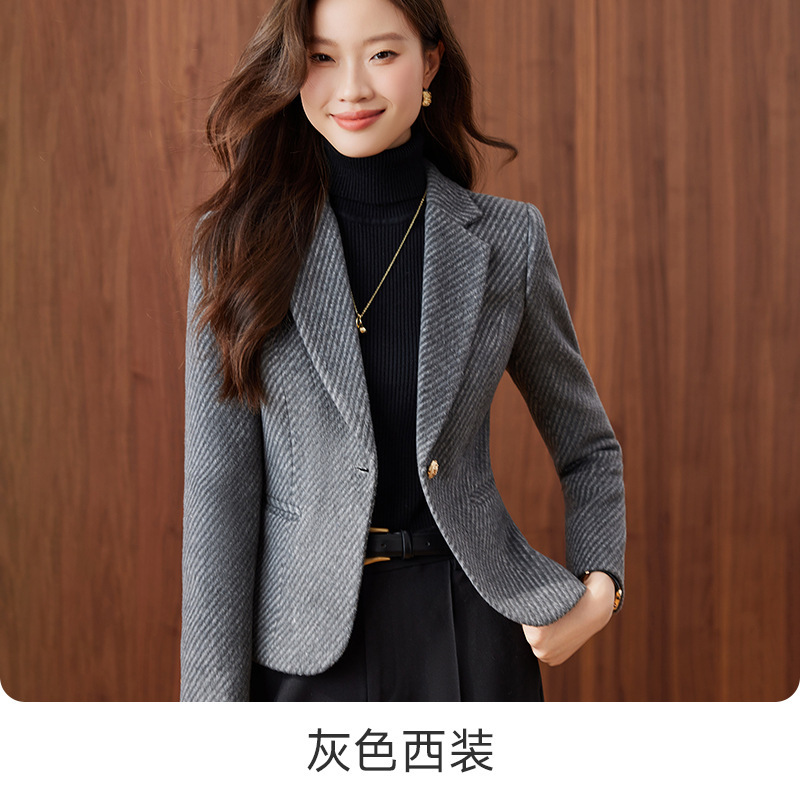 咖色条纹西装外套女2025新款秋季气质修身小个子毛呢秋冬西服上衣|undefined