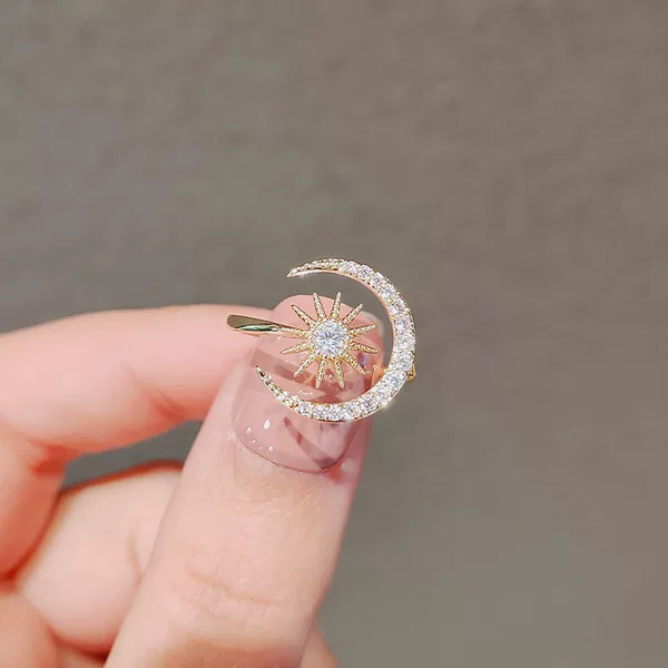 New Japanese Style Exquisite Zircon Ring Accessible Luxury Niche Sun and Moon Opening Adjustable Ring Starry Sky Ring for Women