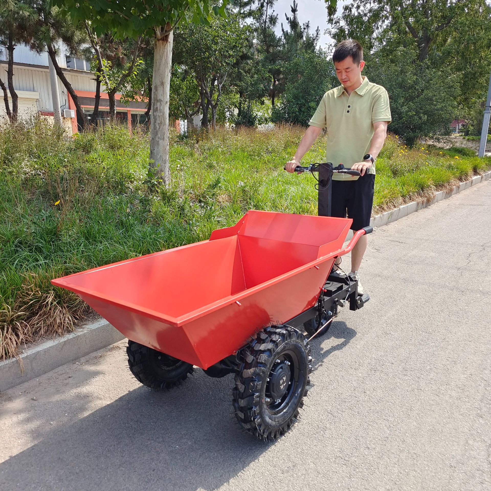 Agricultural gasoline trolley High-power transport truck Cargo…