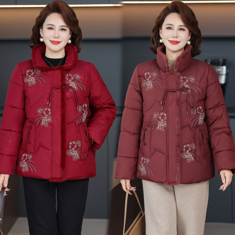 中国风百搭大码保暖加厚棉衣中老年妈妈装宽松大码绣花棉服冬装女