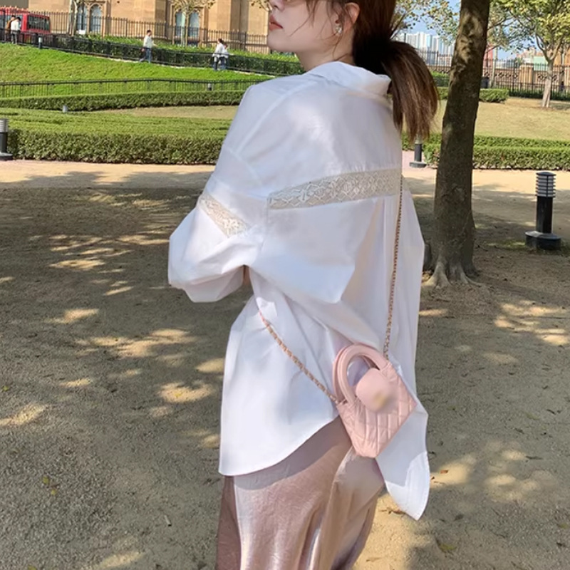 Aesthetic Accumulation for Shirt Lovers: French Romantic Vibe, White Loose-Fitting Slimming Versatile Shirt, New for Spring 2026 Aesthetic Accumulation for Shirt Lovers: French Romantic Vibe, White Loose-Fitting Slimming Versatile Shirt, New for Spring 2026