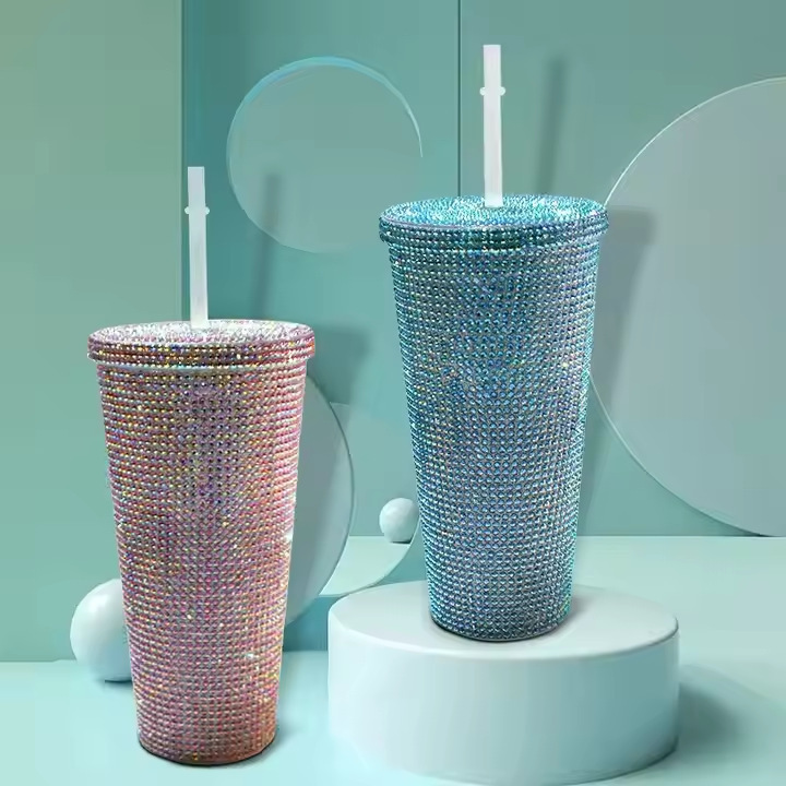 国境を越えた大容量のかわいいコーヒーカップ子供用ウォーターカップダイヤモンド断熱カップは温水を装填できますプラスチックストローカップ女性用|undefined