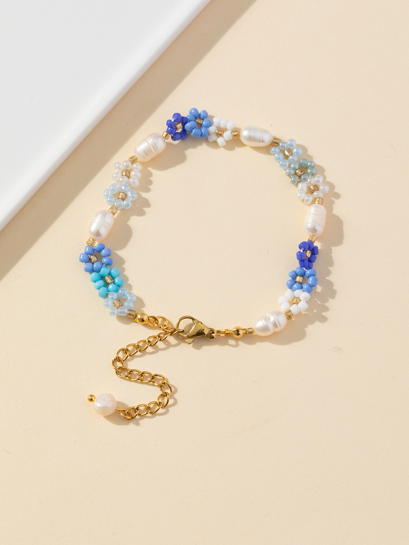 Plating Design Elegant Cute Flower 304 Stainless Steel Plastic Beaded Chain Lobster Trigger Clasp Closure Beaded Bracelets Wholesale