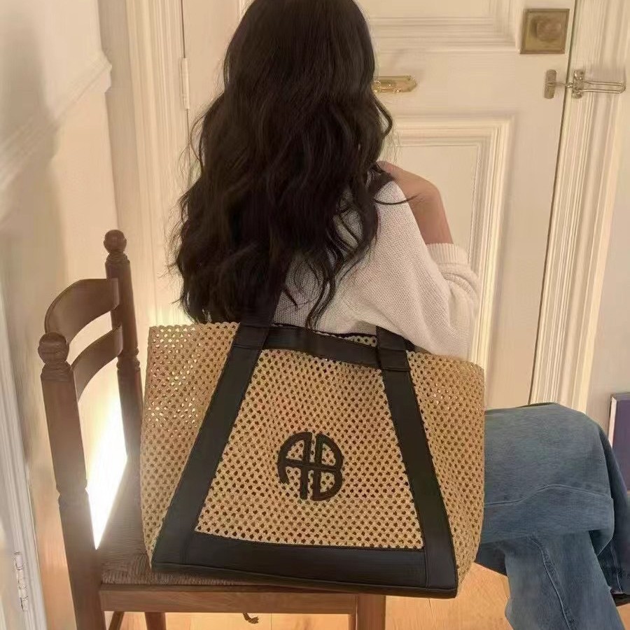 Dropshipping 2025 New Summer Women's Straw Woven Large Capacity Tote Bag Handbag Shoulder Crossbody Travel Bag - Thumbnail 4