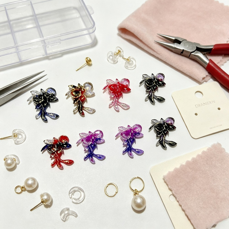 Nail art accessories, two-tone gold-dusted long-tailed butterfly, DIY resin accessories, ins-style live stream earrings, hairpin accessories Nail art accessories, two-tone gold-dusted long-tailed butterfly, DIY resin accessories, ins-style live stream earrings, hairpin accessories