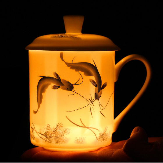 Jingdezhen bone china tea cup with cover Conference Cup ceramic cup office Cup gift Cup Cup factory wholesale
