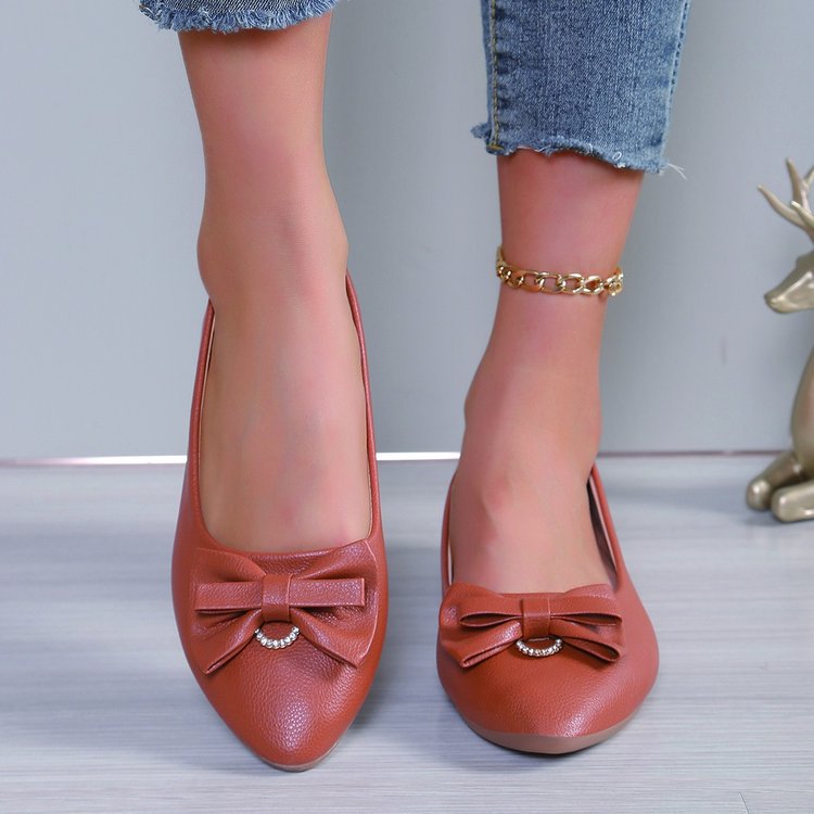Plus-size Casual Women's Shoes 2024 Spring New Fashion European And American Pointed-toe Flat Slip-on Loafers_vogvips.com