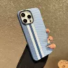 Three-color blue and white stripes [magnetic model]