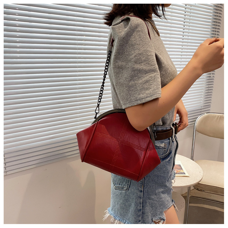 New Solid Color Simple Shell Bag Large Capacity Handheld Zero Wallet Fashion Chain Diagonal Cross Shoulder Phone Bag_voghion.com