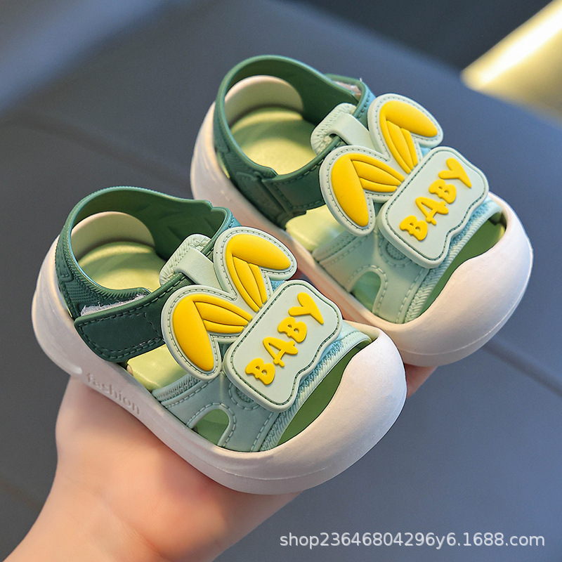 Wholesale stall cross-border new children's toddler shoes soft cartoon cute men and women baby bath sandals