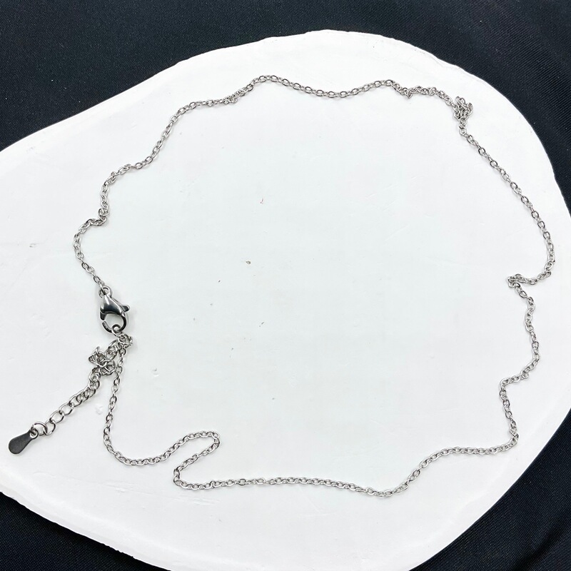 Titanium Steel O-Shaped Chain Cross Chain Fashion Simple Versatile Collarbone Chain Adjustable Pendant Chain European and American Cross-Border Hot Sale