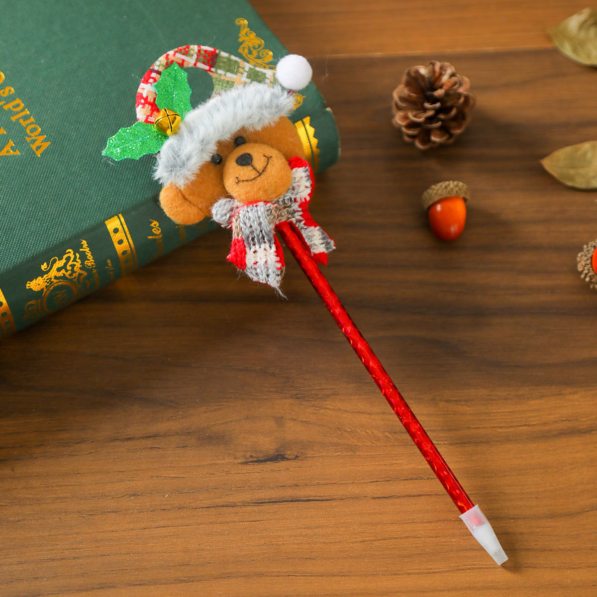 Navidad pequeño regalo de dibujos animados muñeca bolígrafo con pulverización para niños de Navidad premios de estudiantes