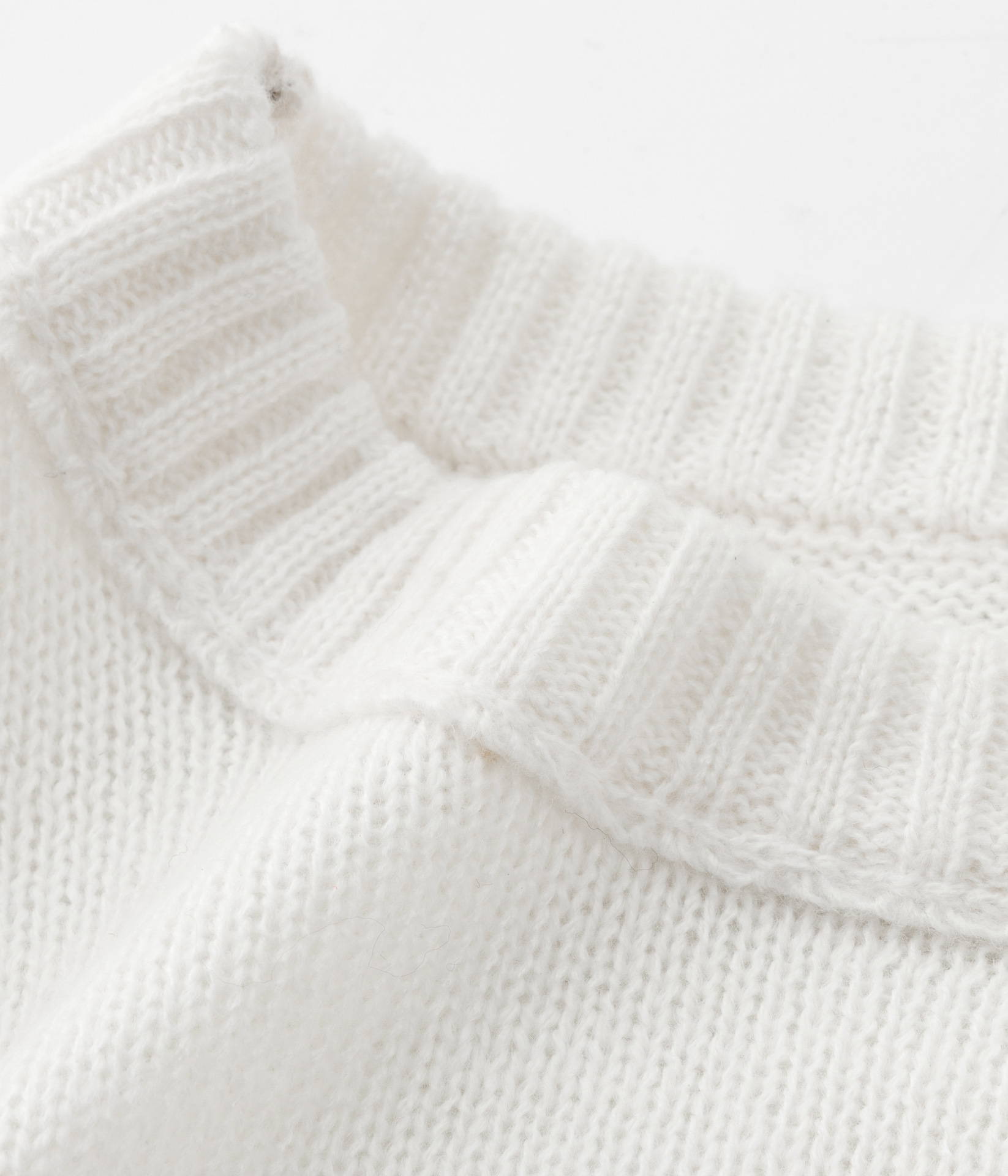 Solid Color Love Letter Knitted Sweater Oversized Casual Round Neck Unisex Top For Couples Fashion Trends_viptrois.com