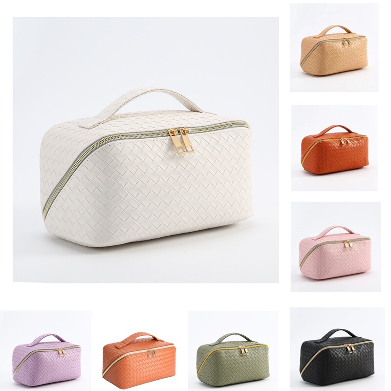 PU cosmetic bag high-looking large capacity portable pillow cosmetic bag travel wash embossed multifunctional storage bag PU cosmetic bag high-looking large capacity portable pillow cosmetic bag travel wash embossed multifunctional storage bag