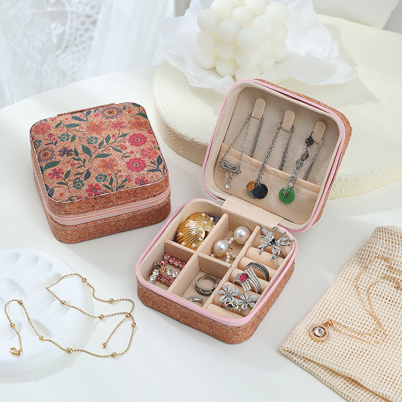 Portable Jewelry Storage Box Valentine's Day Gift Packaging Box Earring Ring Necklace Jewelry Box Decorative Mini Box