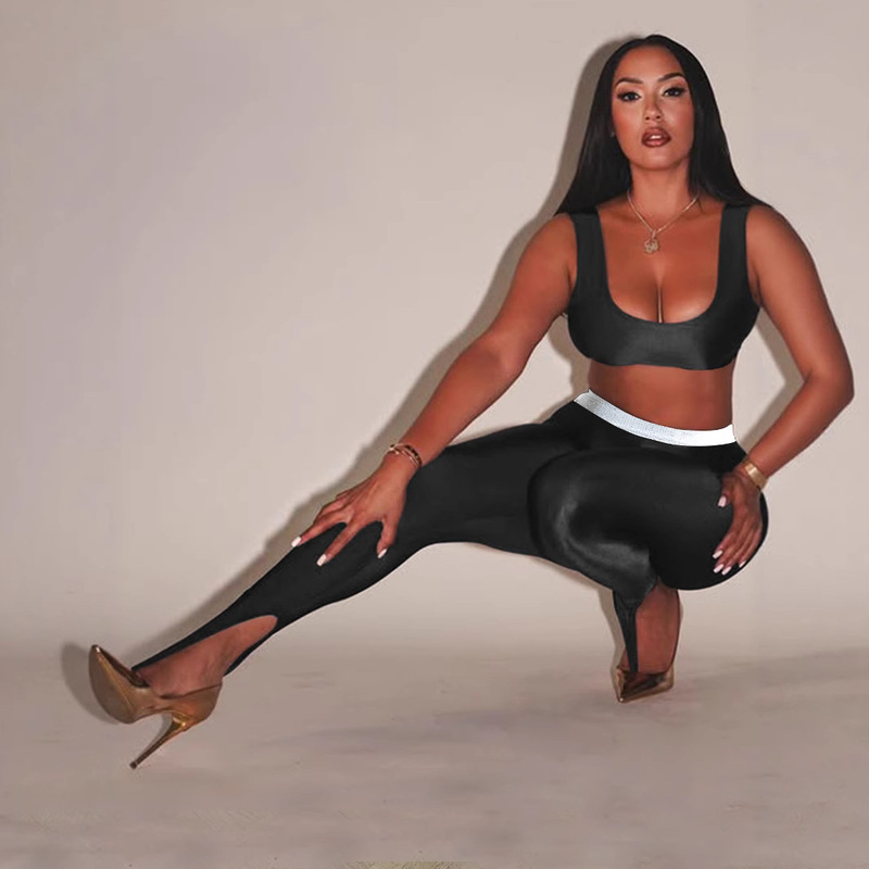 European and American Foreign Trade High Waist Sexy Gloss Fine Flash Front Foot Leggings Silver Onion Waist Personalized Fashion Tights