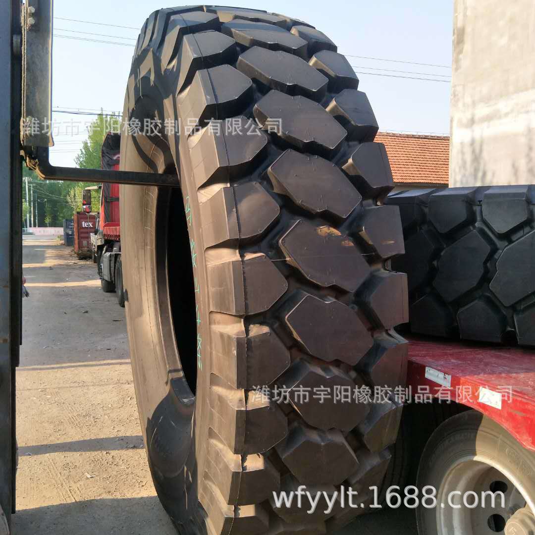 载重卡车卸载轮胎2700R49   工程机械轮胎