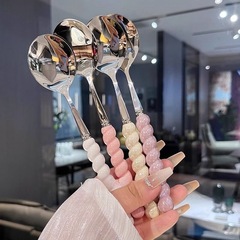 スプーンins風網赤ステンレス真珠柄スプーン長柄丸いスプーン家庭用スプーンスプーンスプーンケーキデザート
