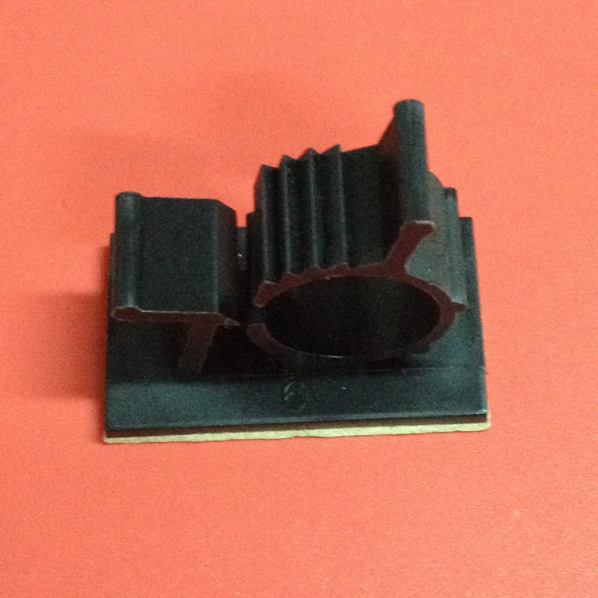 Крепежный пластиковый держатель для проводов от производителя, с клеем 3М, нейлоновый, серия AP