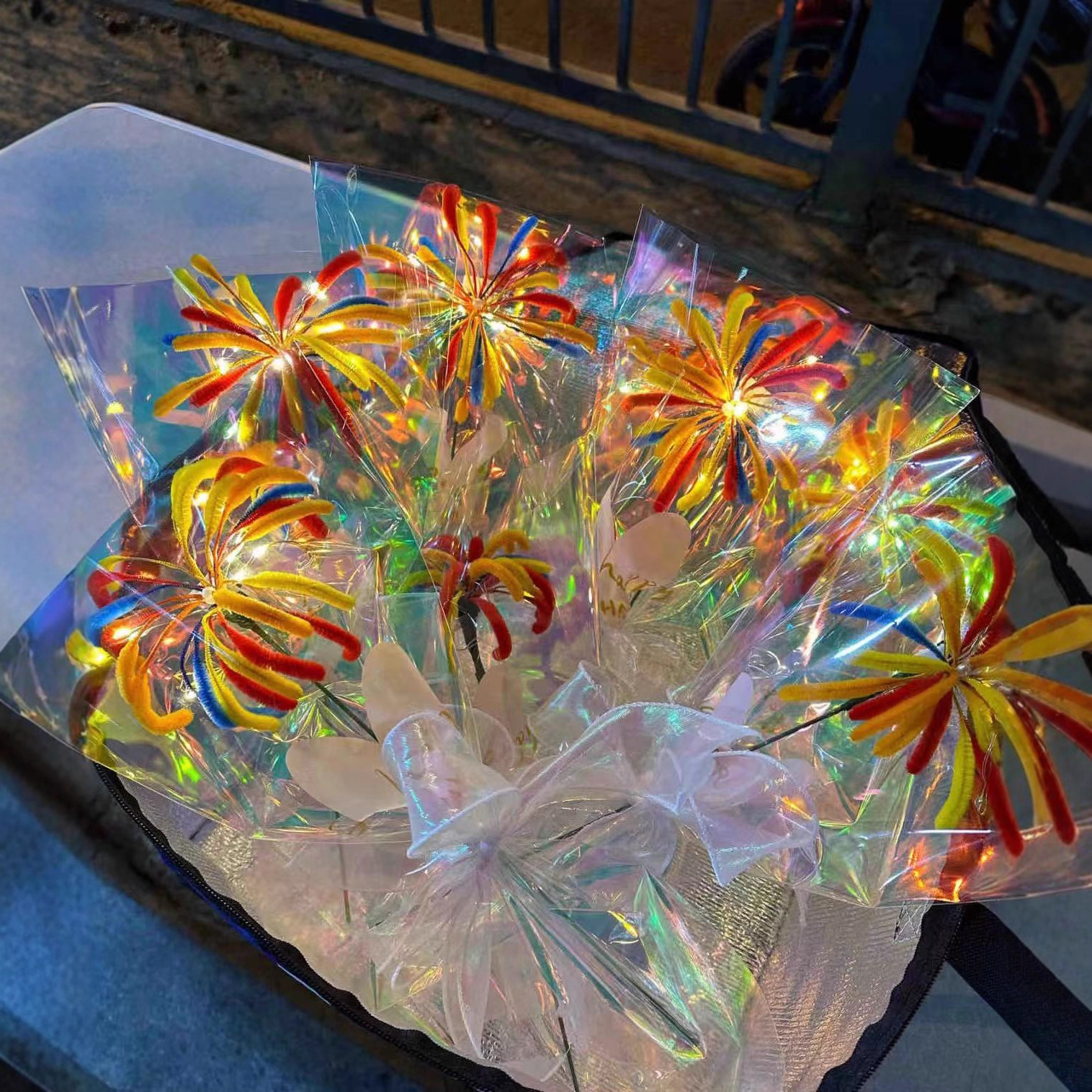 (手工成品烟花扭扭棒）新年元旦夜市摆摊亲子团建送朋友礼物批发