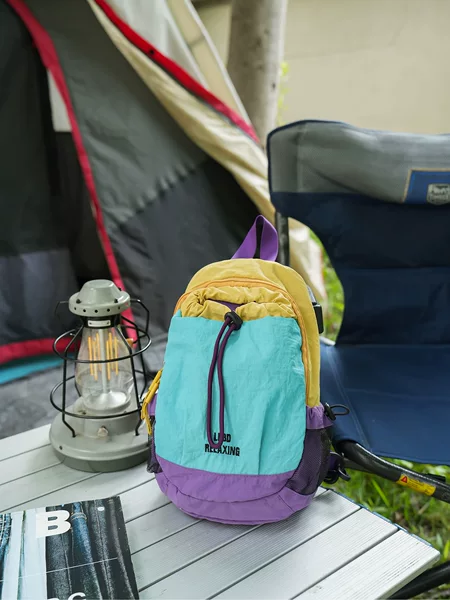 2026 New Summer Style Contrasting Color Outdoor Backpack for Men and Women, Lightweight Hiking and Camping Backpack, Sports Travel Storage Bag