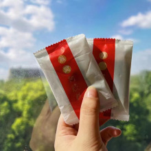 燕太太阿胶糕独立包装阿胶10g*30片装礼盒装女士阿胶糕