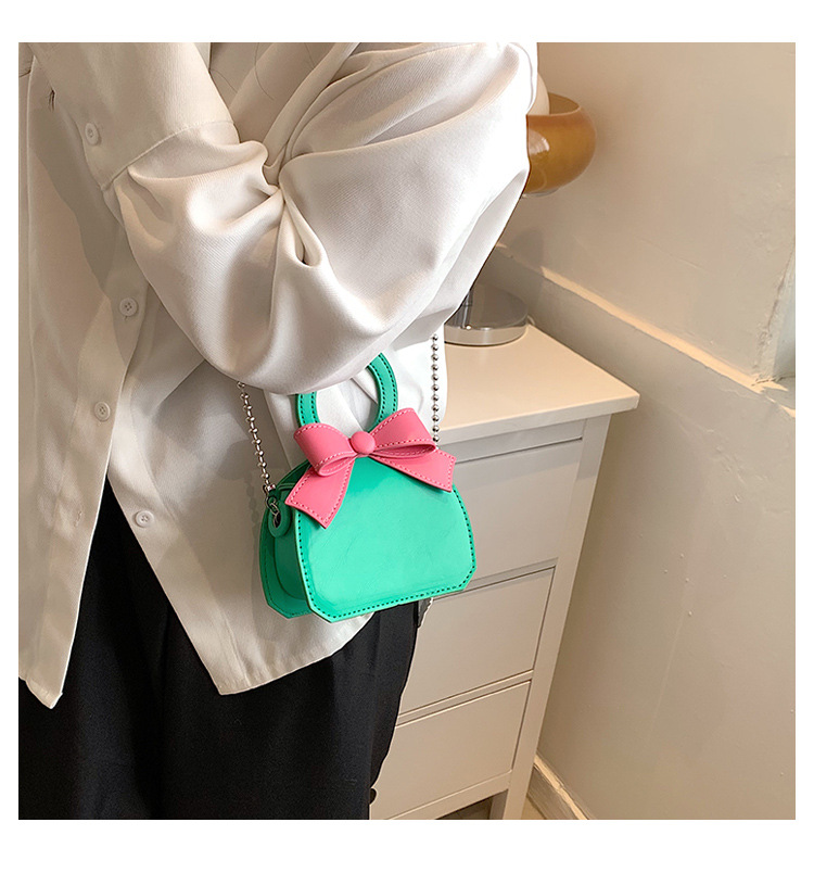 Women's Small Pu Leather Color Block Cute Bowknot Square Magnetic Buckle Handbag display picture 13
