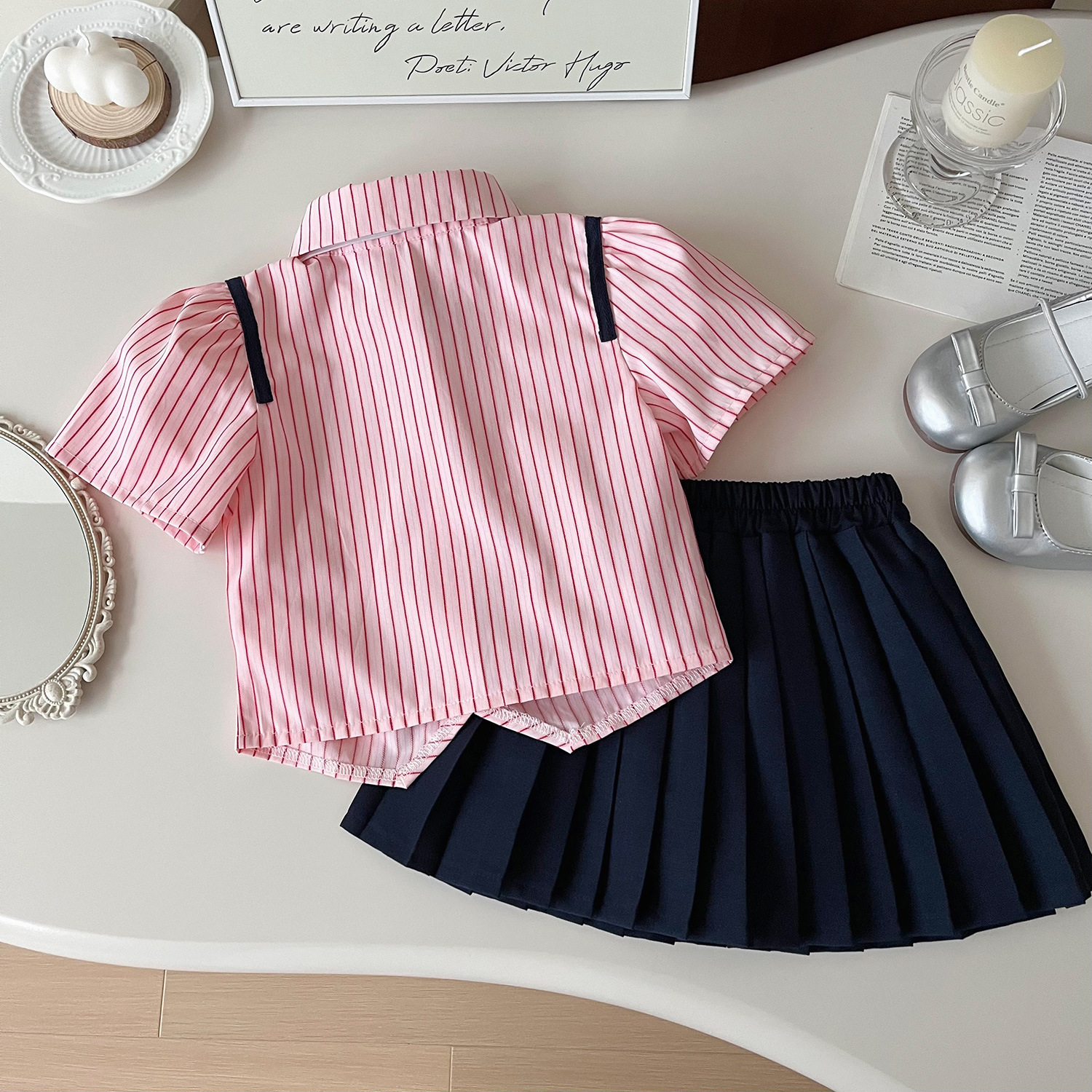 Mädchen Hasen Uniform Set Kurzarmbluse Und Plisseerock_voghion.com