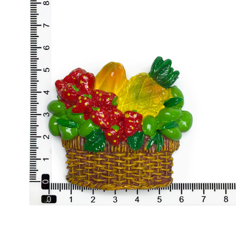 파인애플 포도 딸기 바구니