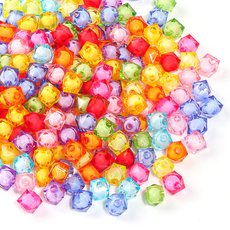 Acrílico color Pearl zhongzhu dibujos animados estrella de cinco puntas amor agujero recto cuentas DIY cadena de teléfono móvil accesorios de joyería de pulsera