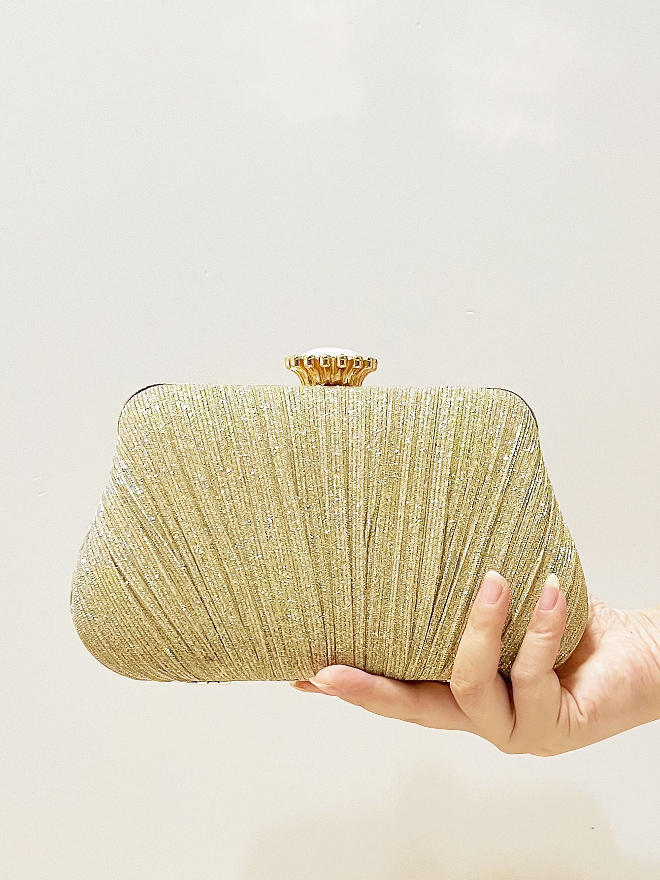 Polyester Solid Color Shell Evening Bags display picture 8
