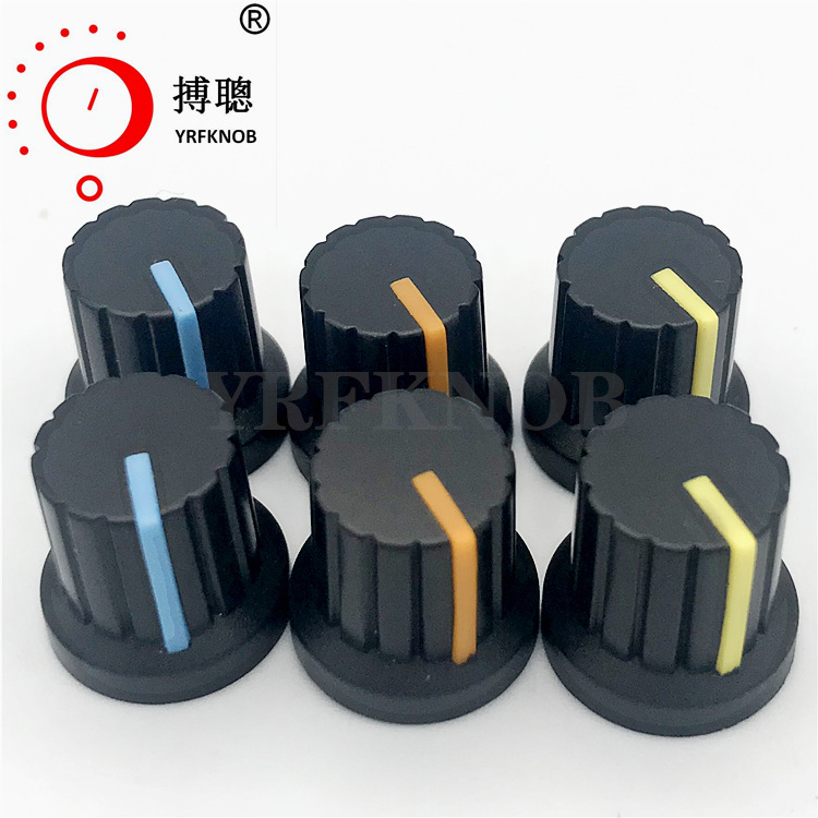 �ܽ���ť15&times;15˫ɫ���ϻ�����뿪�ذ���ñ7�ֱ��λ����ťñ��