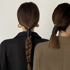 Niche ins temperament leather hair band hair twister Korean simple design back head hair accessories wholesale for women