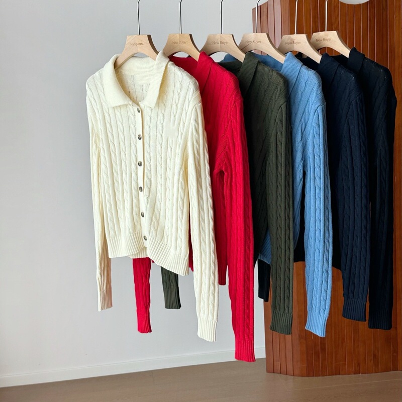 26 Autumn New Women's Simple Old Money Style Embroidered Horsehair Cable Knit 3D Cardigan 0821u2 Cotton