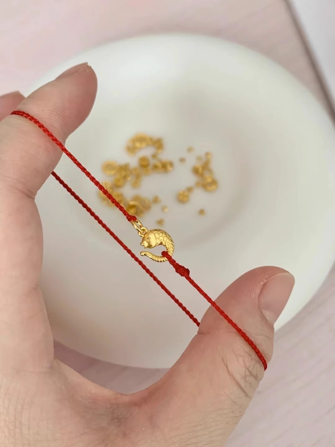 Little Red Book same style extremely fine four-strand braid golden koi red rope bracelet fashion trend good luck continuous simple jewelry