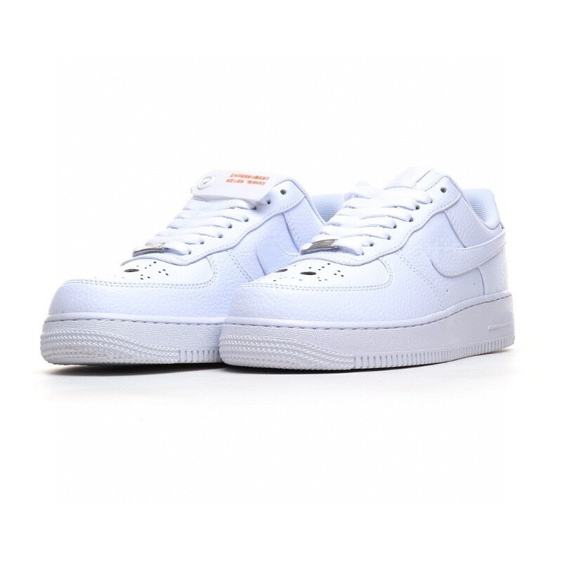 Trendy European and American Air Force 1 Halloween Glow-In-The-Dark Bone Low-Top Versatile Unisex Sports Sneakers