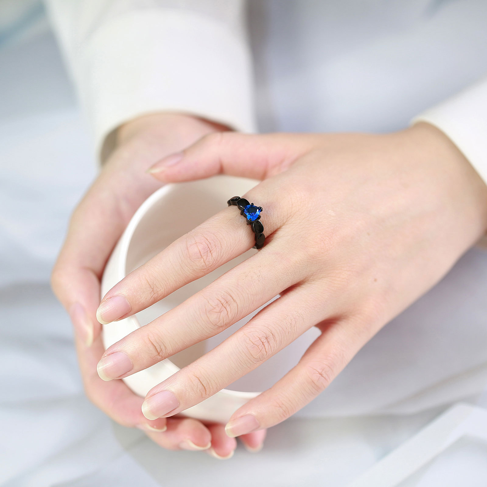 Simple Style Heart Shape Stainless Steel Rings Inlay Zircon Stainless Steel Rings display picture 13