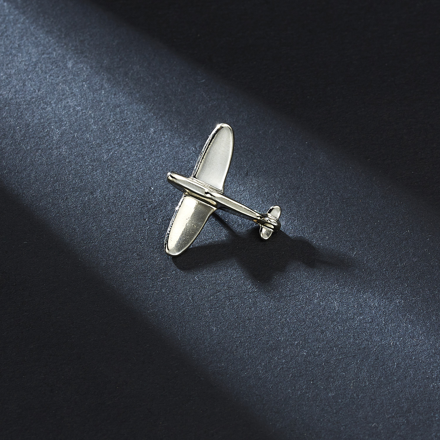 6g Weight Brooches Classification Holiday, Daily Occasion Alloy Material Badge, Airplane Pattern Unisex Gender Plating Design Simple Style Style Simple Style Pin Badge Airplane Alloy Plating Unisex Brooches 7