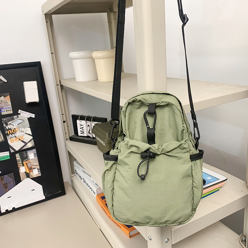 Solid-color nylon fabric bag for women, Spring 2025 new niche waist bag, ins casual pleated phone bag, crossbody bag for women undefined
