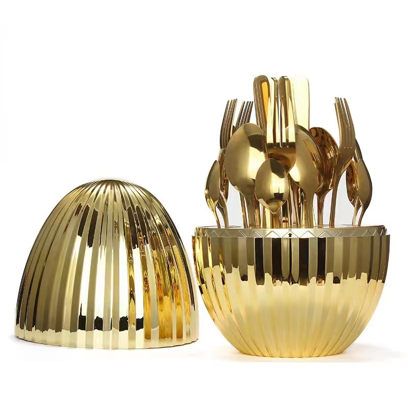 대형 줄무늬 24 피스 골드