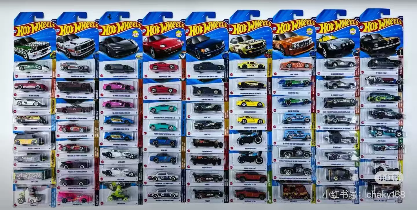 Литой гоночный игрушечный автомобиль (Hot Wheels Ferrari), металлический 12 см, assorted 72 модели случайной смеси