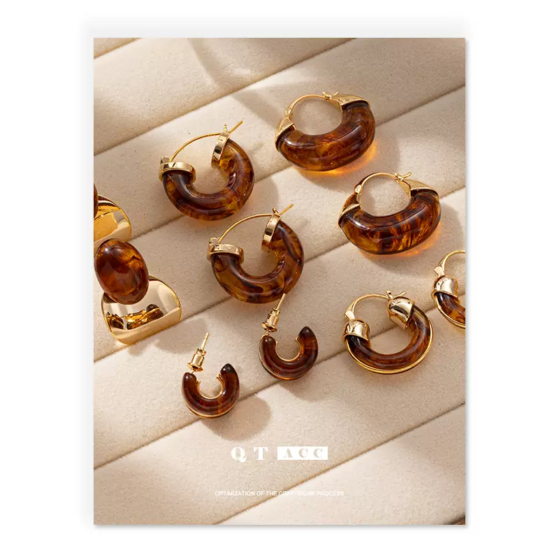 欧美跨境时尚复古高级感树脂耳扣女经典简约百搭秋冬气质款耳环新