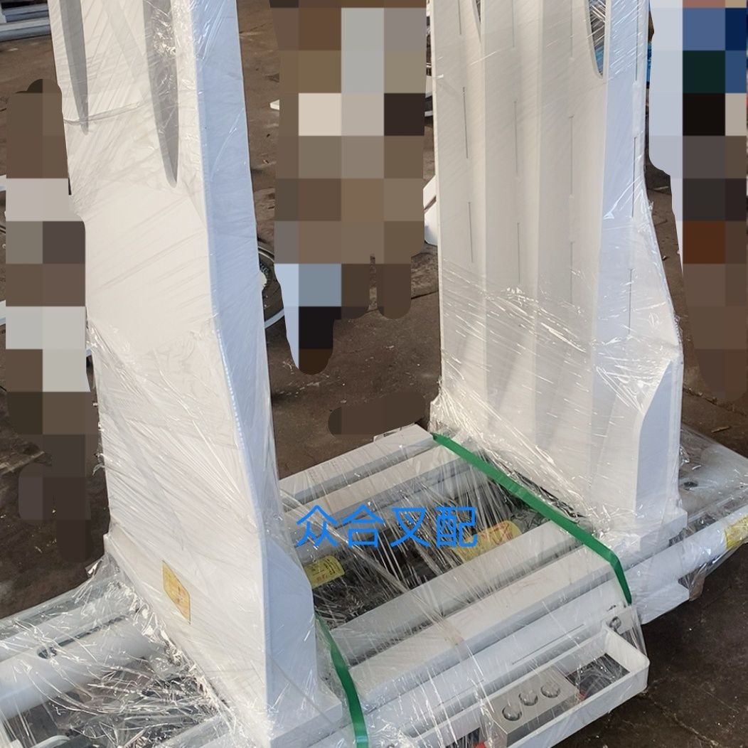 叉车属具软包夹倾翻器废料夹旋转器推出器轮胎夹纸卷夹属具配件