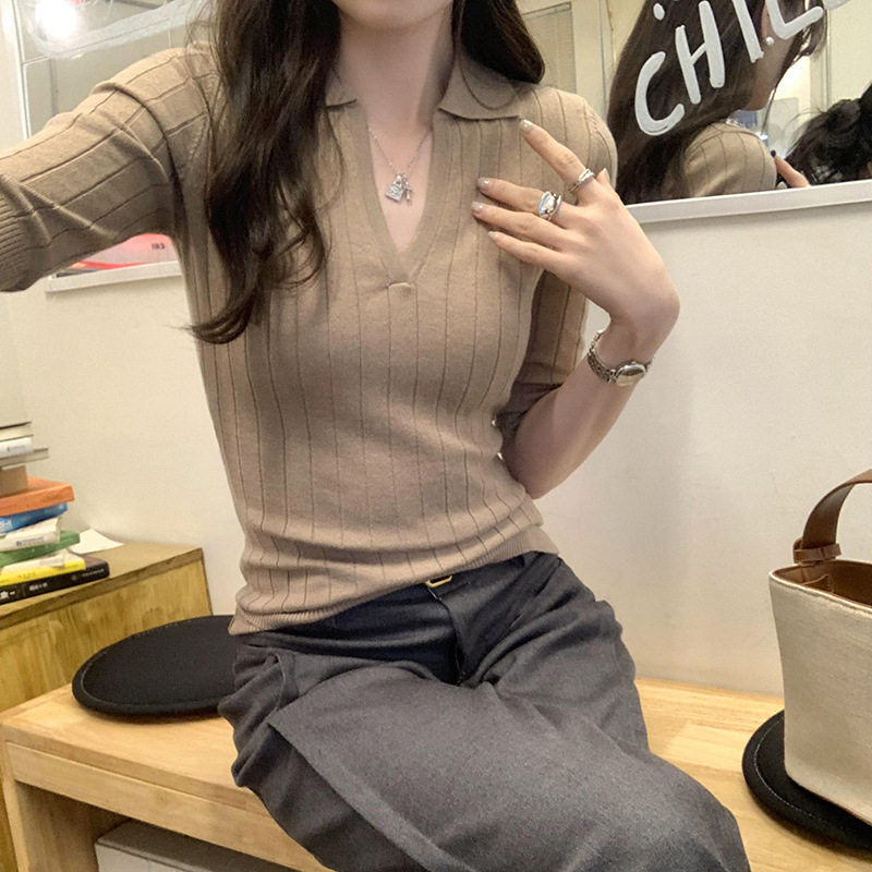 V-Neck Design Niche Slim Fit Inner Mid-Sleeve Knitwear for Women 2025 New Style Lapel Top