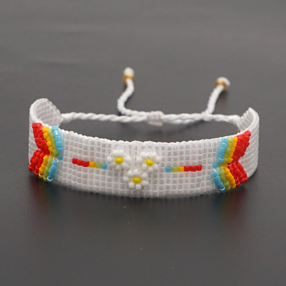Simple Bohemian Rainbow Beaded Small Daisy Bracelet display picture 4